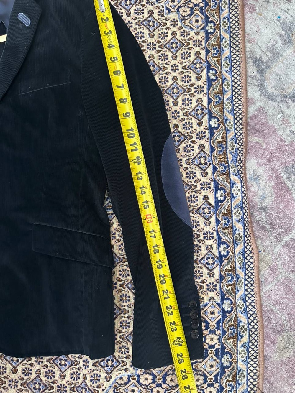 Gucci Single-Breasted Velvet Blazer in Navy Blue Cotton